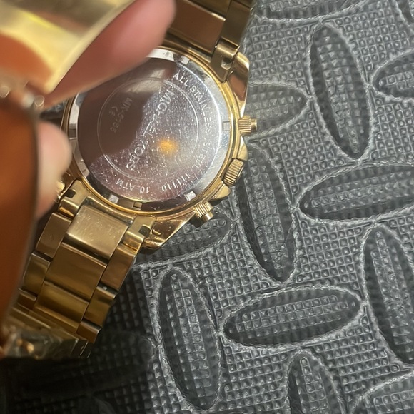 Michael Kors watch - Picture 3 of 7